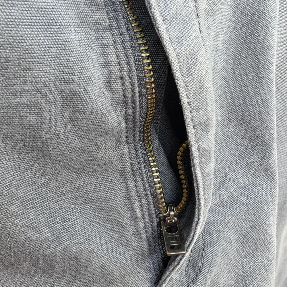 Carhartt Mens Gray Canvas Carpenter Work Shorts Utility Tool Pocket Relaxed 38